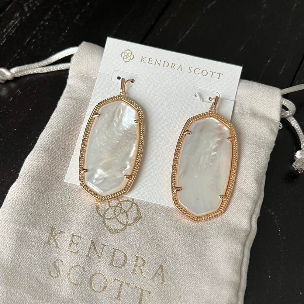 Kendra Scott Iridescent Rose Gold Earrings